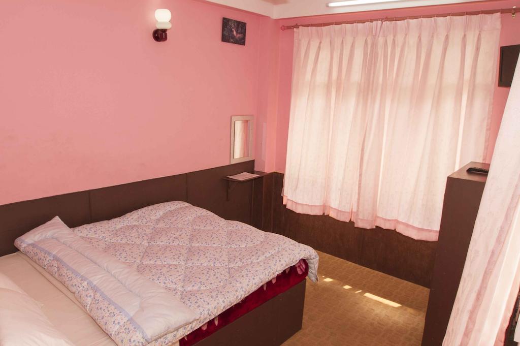 Hotel Impala Garden Katmandou Chambre photo