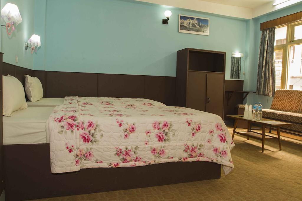 Hotel Impala Garden Katmandou Extérieur photo