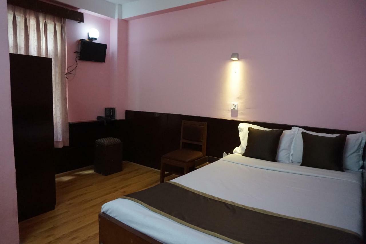 Hotel Impala Garden Katmandou Extérieur photo